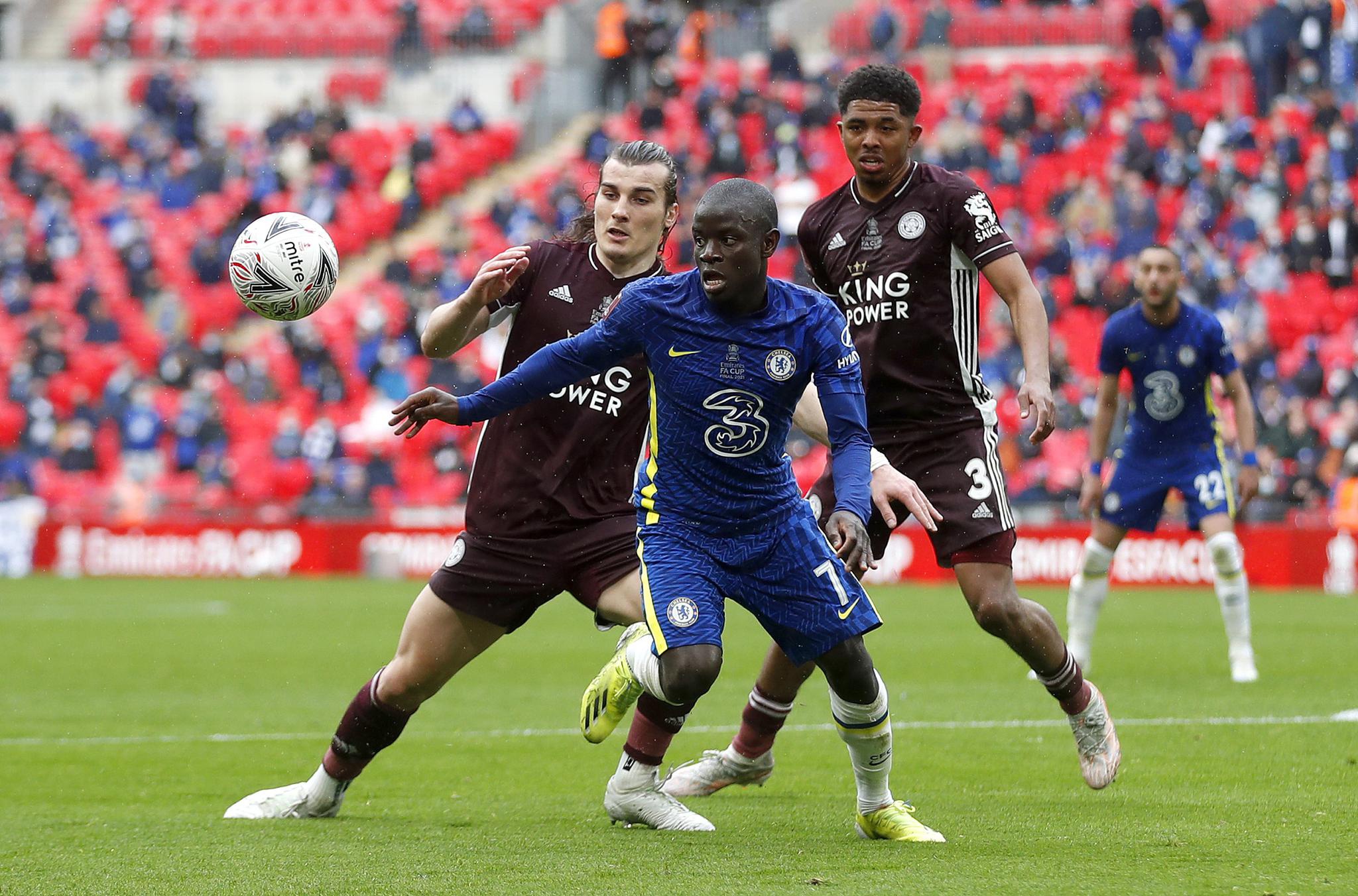 金沙平台 -今晚体能课后，芝加哥公牛篮板制胜备战足总杯，话题不断，更衣室氛围转暖的简单介绍