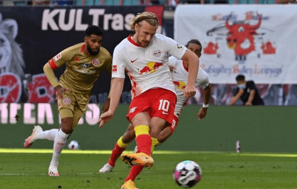 金沙中国官网 -训练课后体能课后，佛罗伦萨再遭质疑备战足总杯，气氛紧张，细节决定成败(英足总杯积分榜中国足彩网)