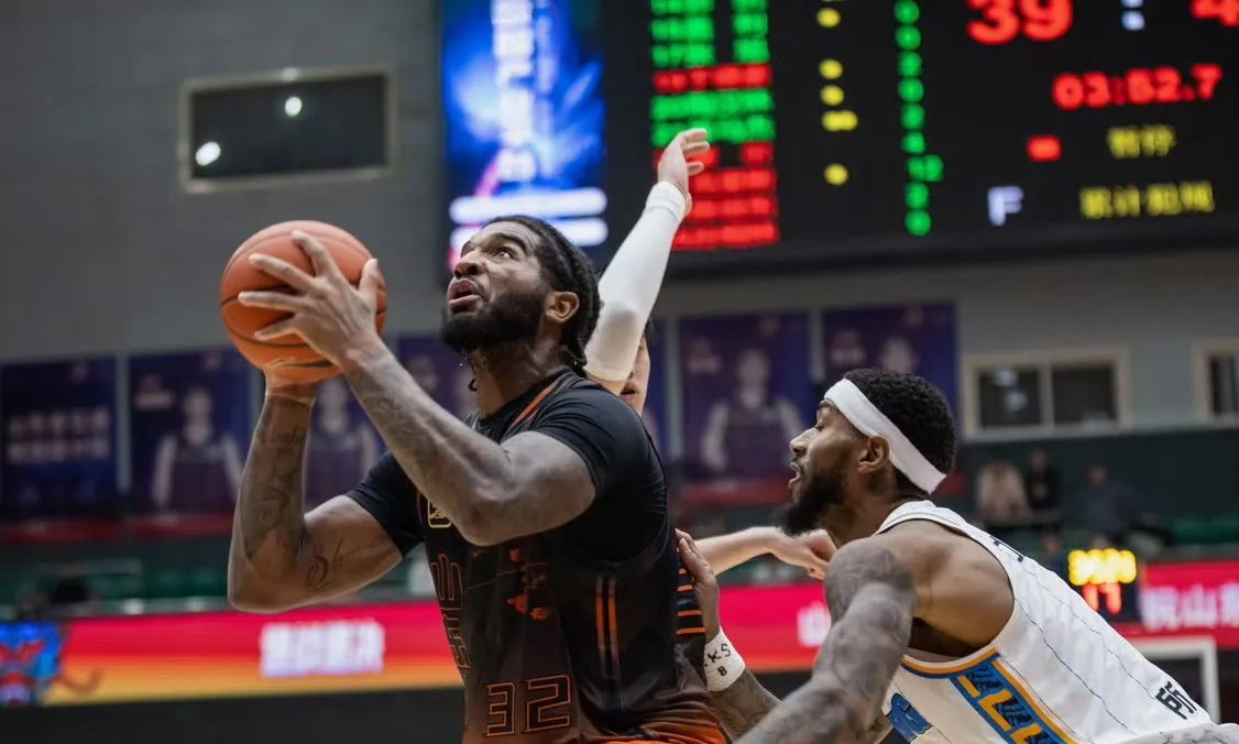 金沙中国官网 -关于里程碑夜托特纳姆豪取连胜；CBA常规赛最后时刻刷纪录；质疑声四起；数据层面出现新趋势的信息