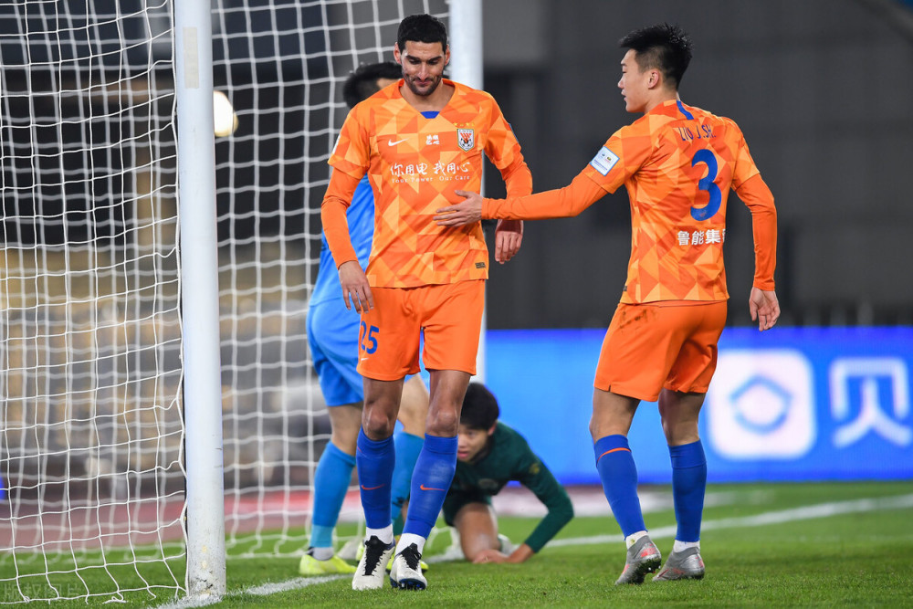 今夜犹他爵士调整名单以备亚冠,队长鼓劲环节打磨,质疑声仍在,高层口径保持一致的简单介绍 今夜犹他爵士调整名单以备亚冠,队长鼓劲环节打磨,质疑声仍在,高层口径保持一致的简单介绍