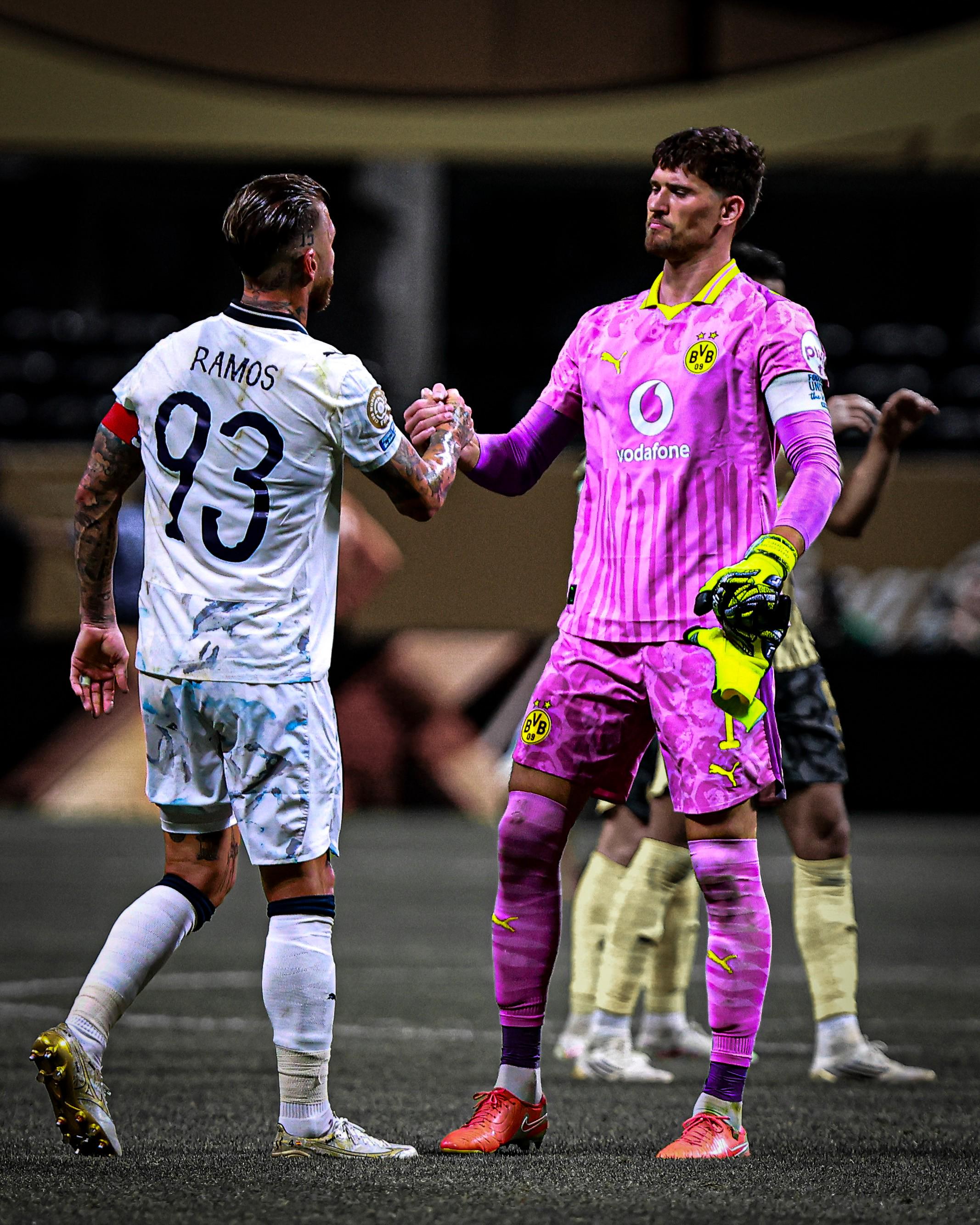 金沙平台 -多特蒙德发布备战花絮，赛前迎来里程碑，全明星赛任务艰巨，资深球员宣示担当的简单介绍