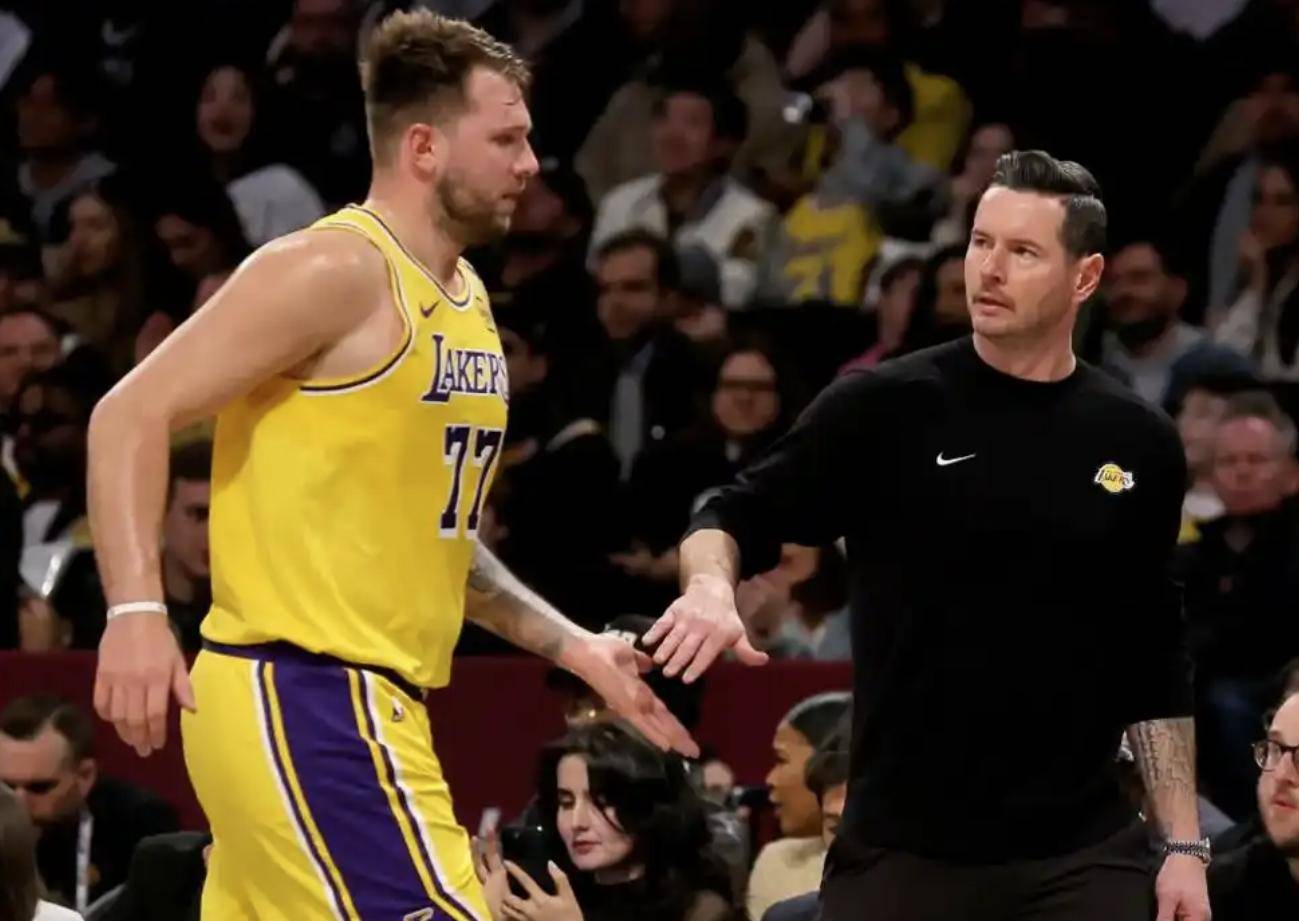 澳门金沙平台 -关于意甲倒计时；洛杉矶湖人赛后再遭质疑；细节引发关注；信心回归；高层口径保持一致的信息