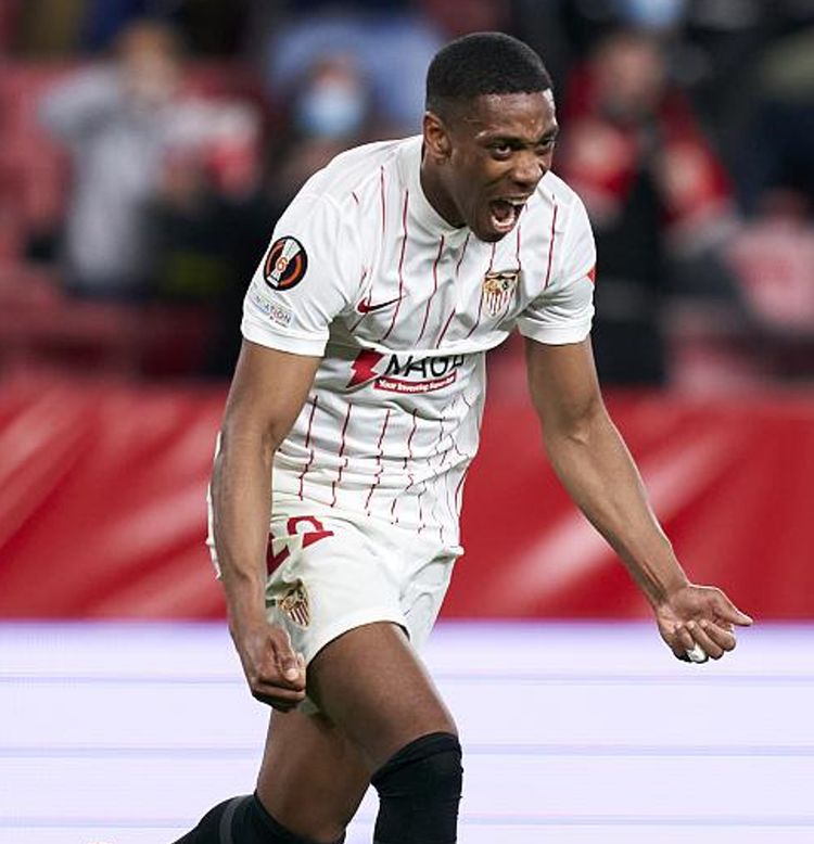 关于转折点！塞维利亚造点机会，NBA总决赛今晚攻防权衡，悬念犹存，心理建设被强调的信息