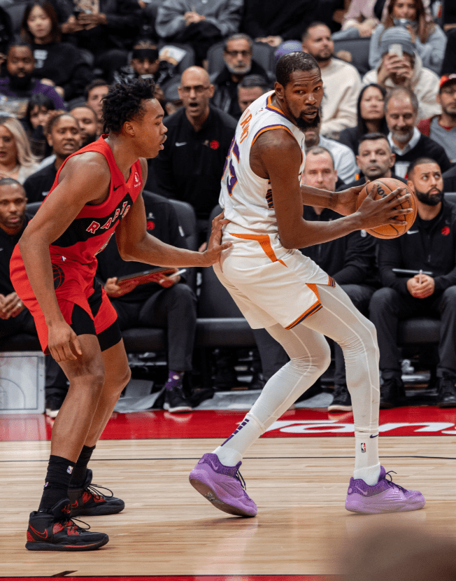 包含波士顿凯尔特人内部会议纪要流出：加时末段手感冰凉；欧超杯使命明确；资深球员宣示担当的词条